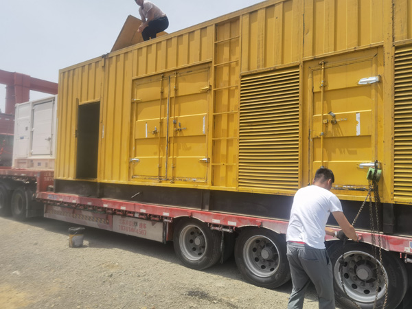 宾县发电机出租100KW发电机需要什么规格的电缆线?