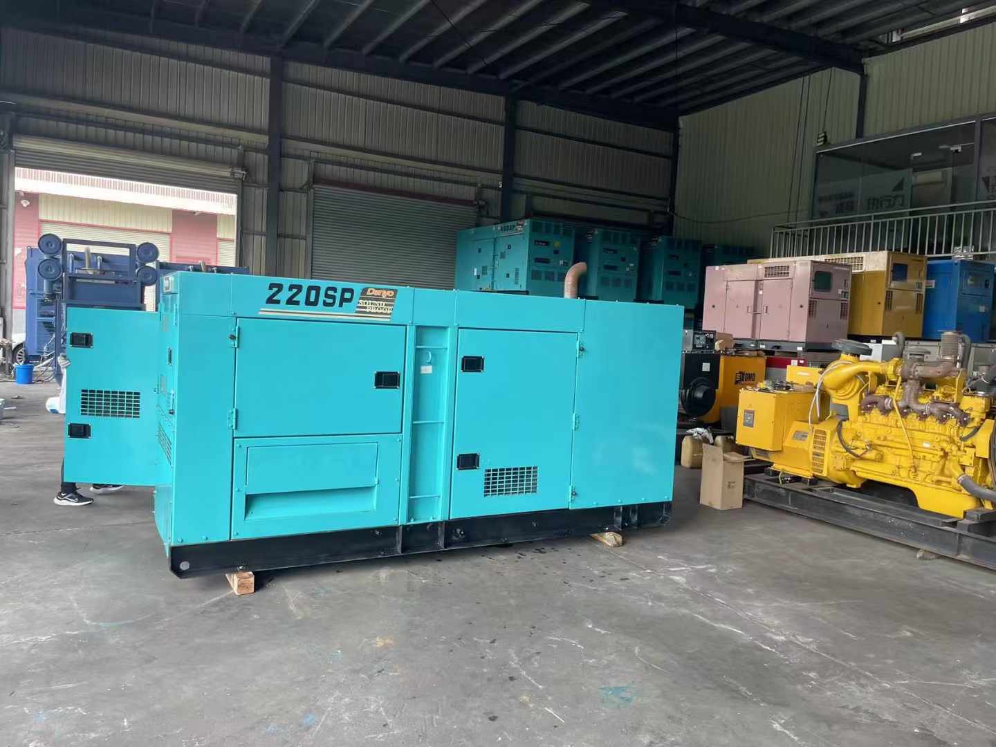 宾县800kW 柴油发电机的输出电流波动范围是多少?